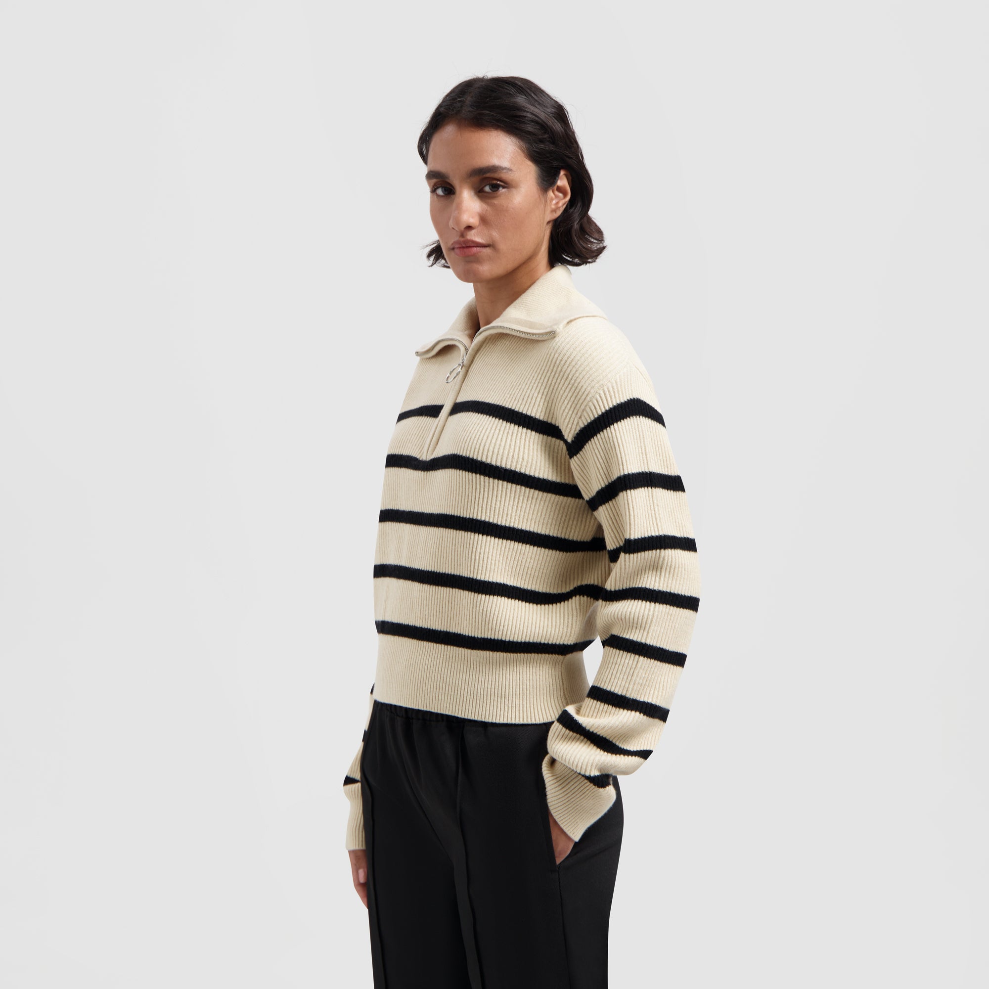 WMN Knit Zip Mock - Off White / Black