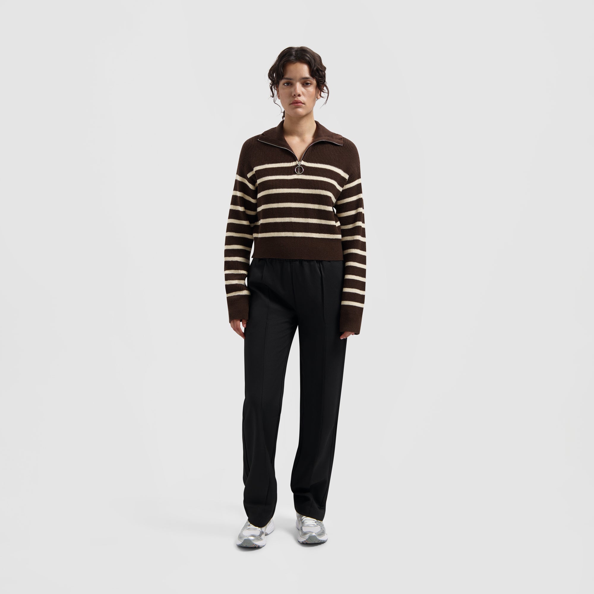 WMN Knit Zip Mock - Brown / Off White