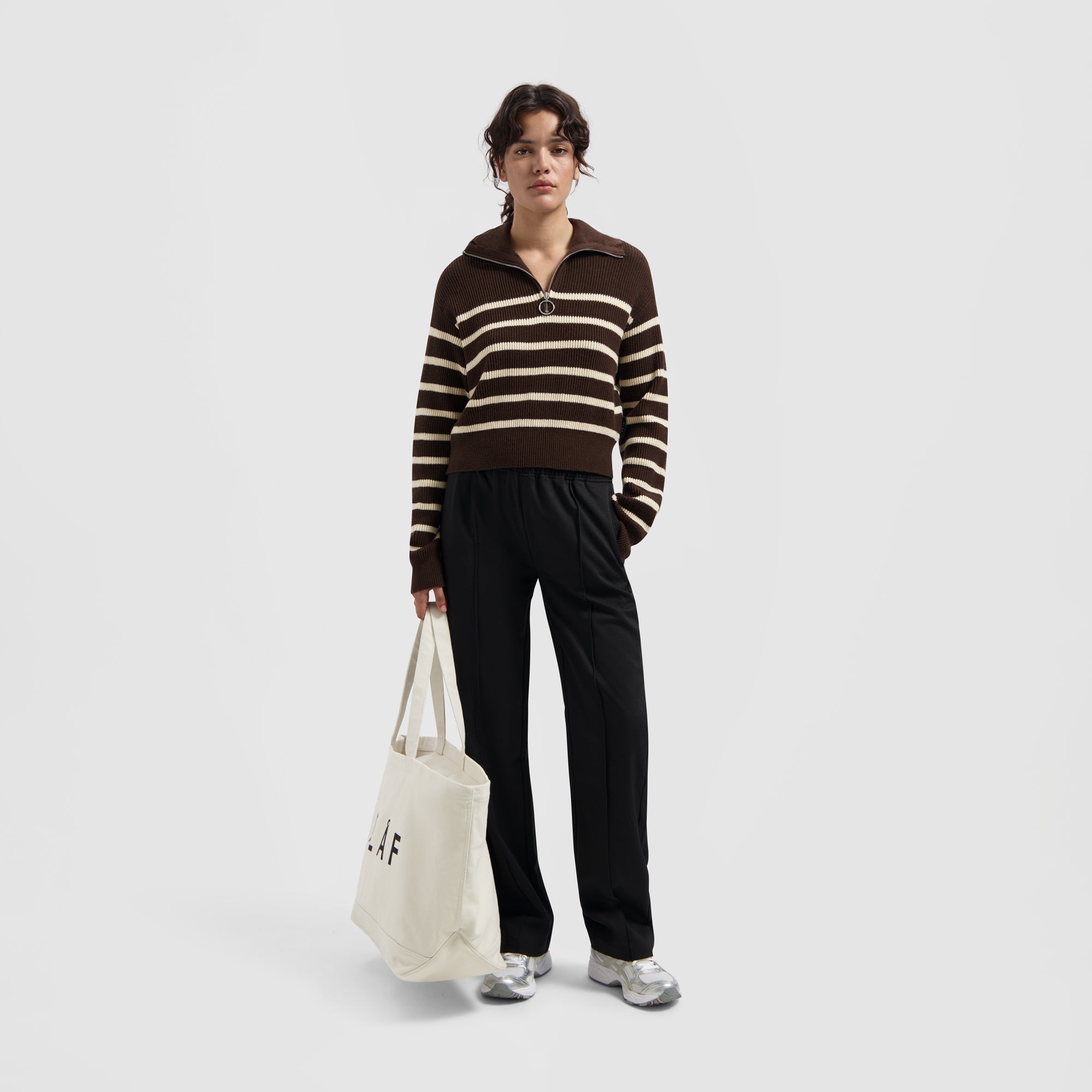 WMN Knit Zip Mock - Brown / Off White