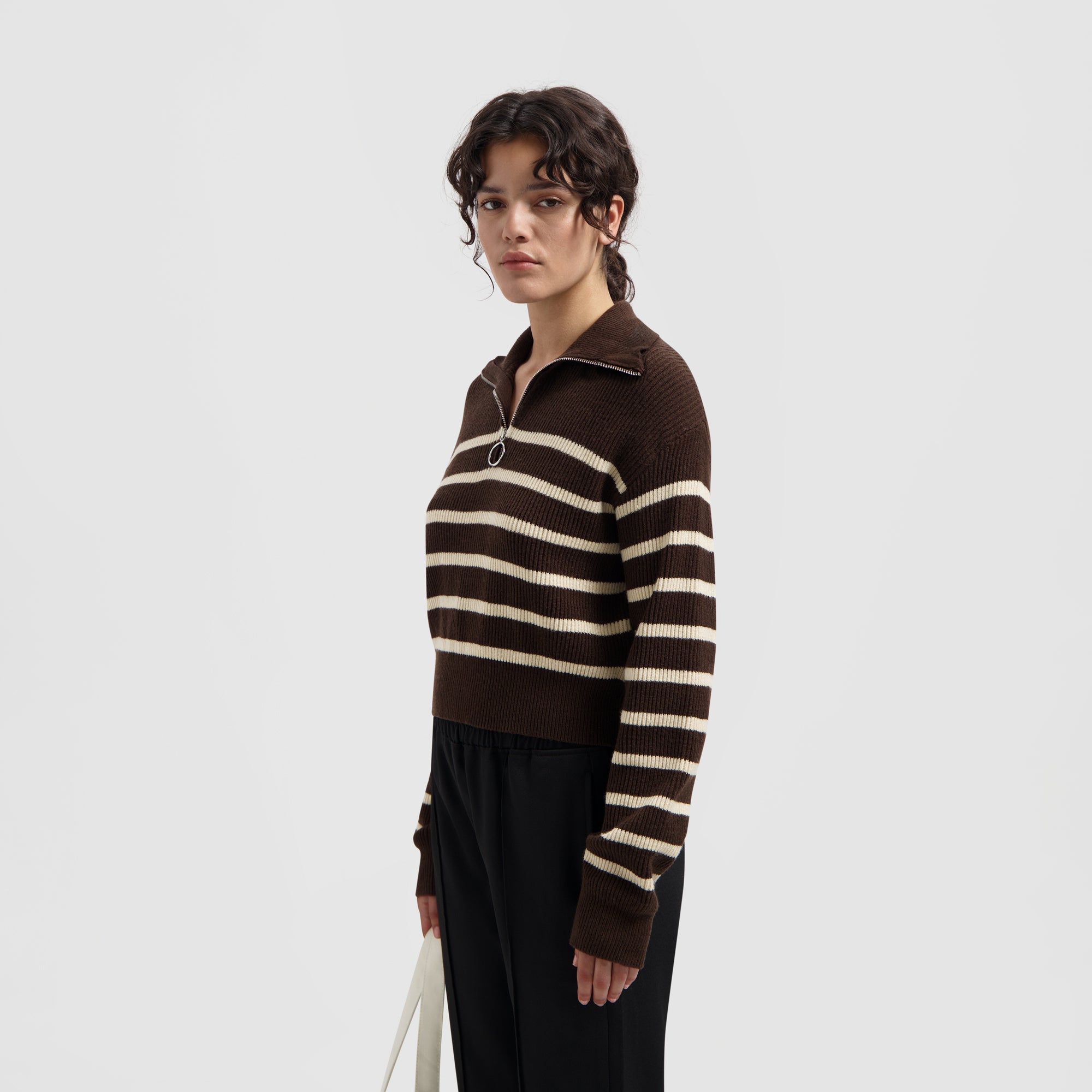 WMN Knit Zip Mock - Brown / Off White