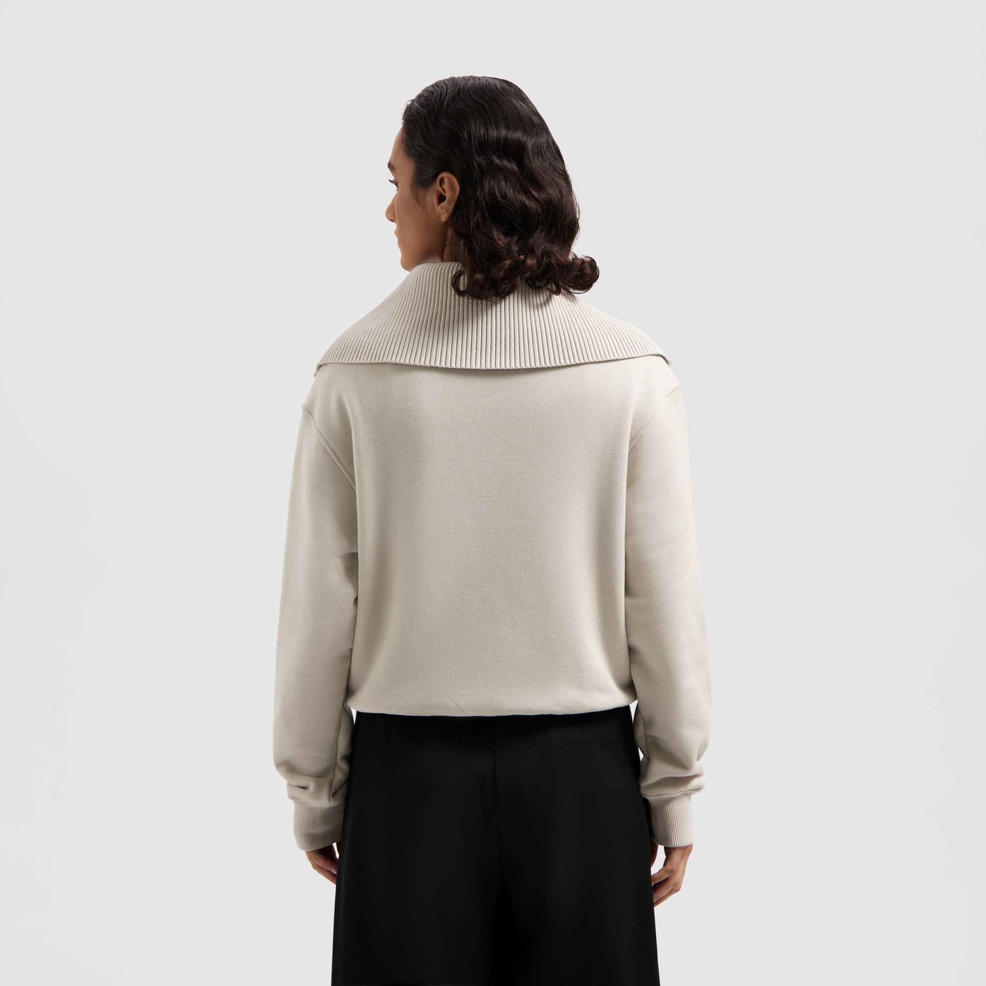 WMN Friends Zip Mockneck - Cement