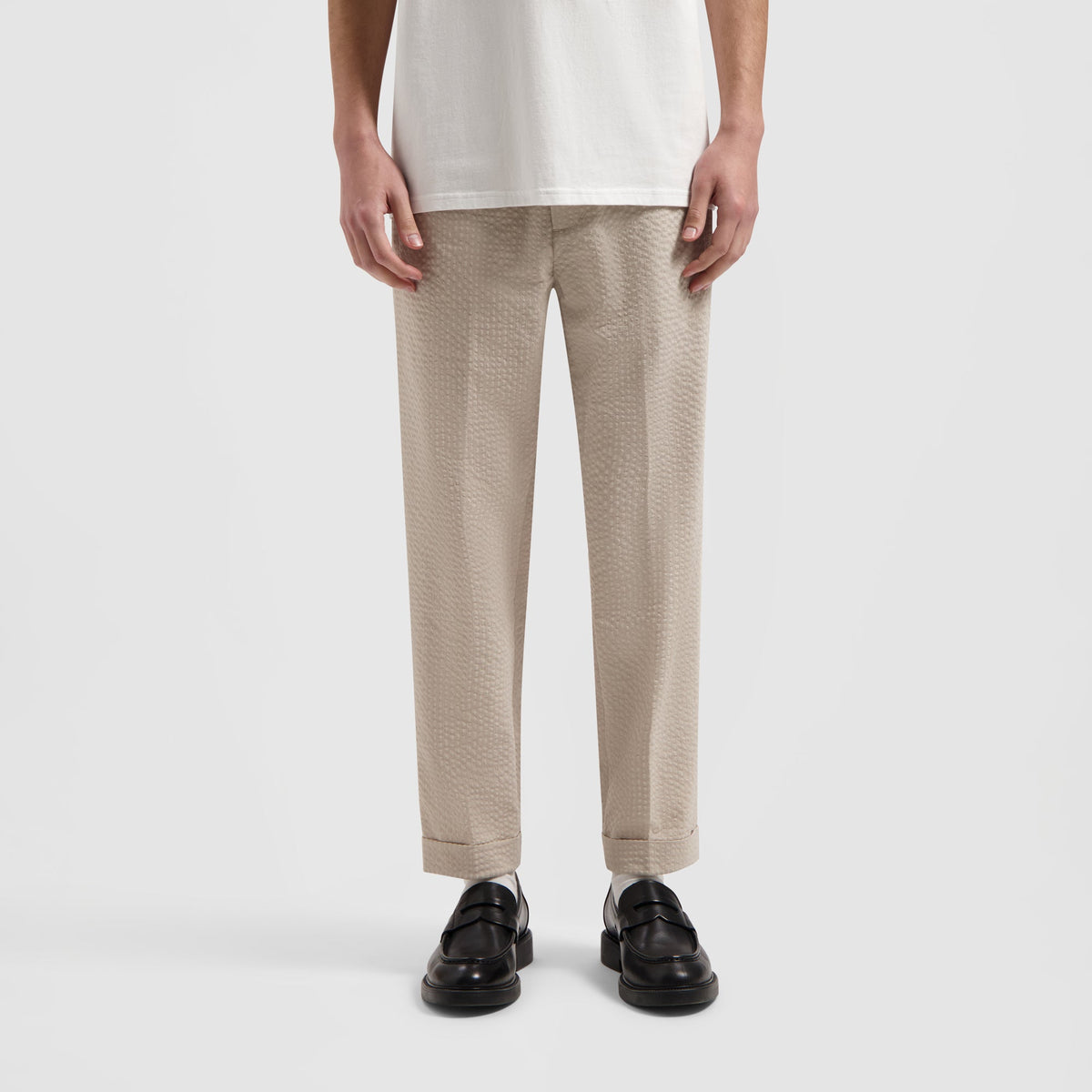 SEERSUCKER SLIM PANTS | CEMENT