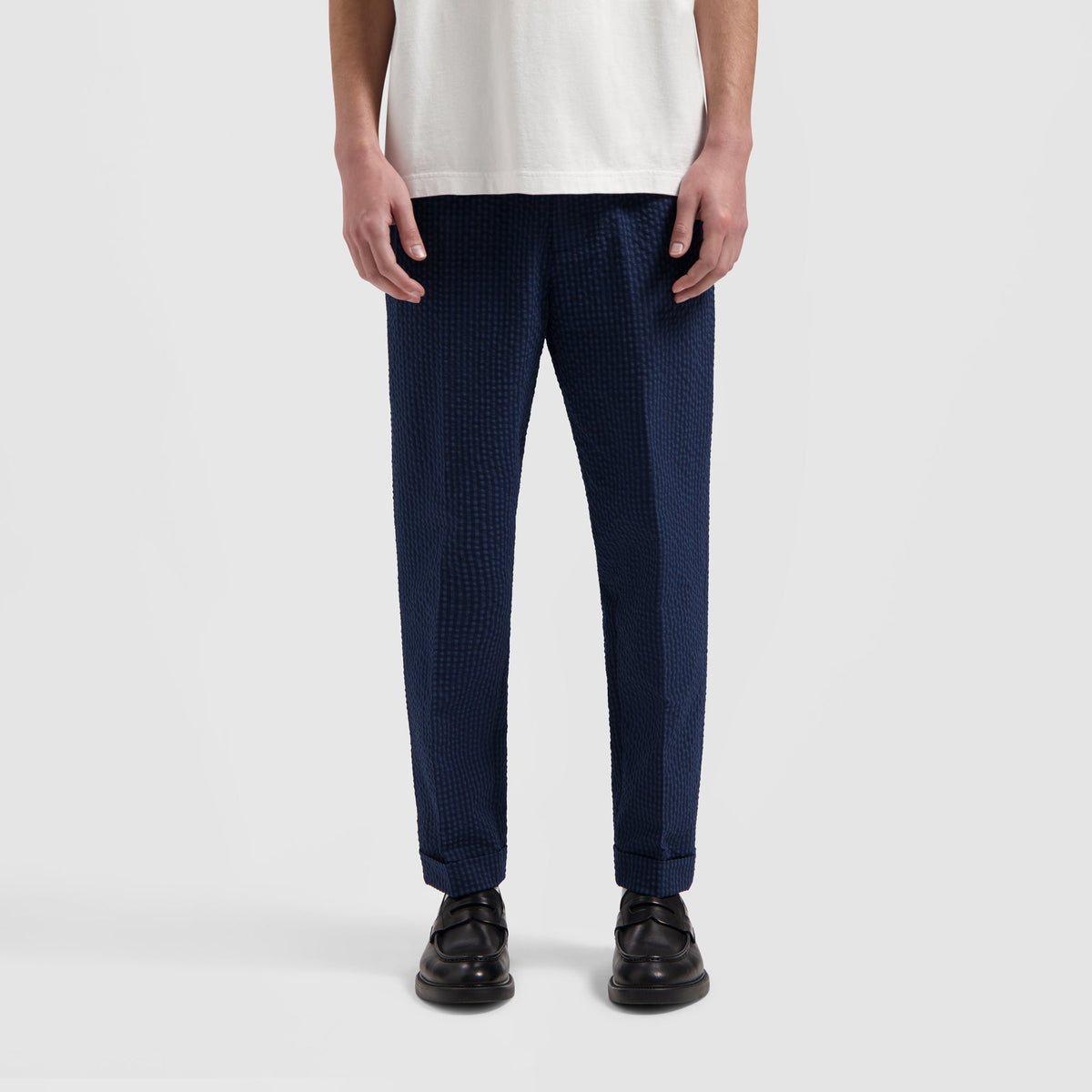 SEERSUCKER SLIM PANTS | NAVY