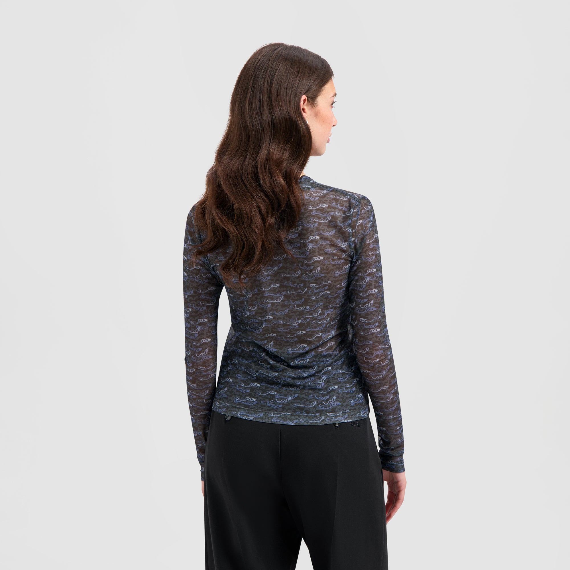 Wind AOP LS Top - Black