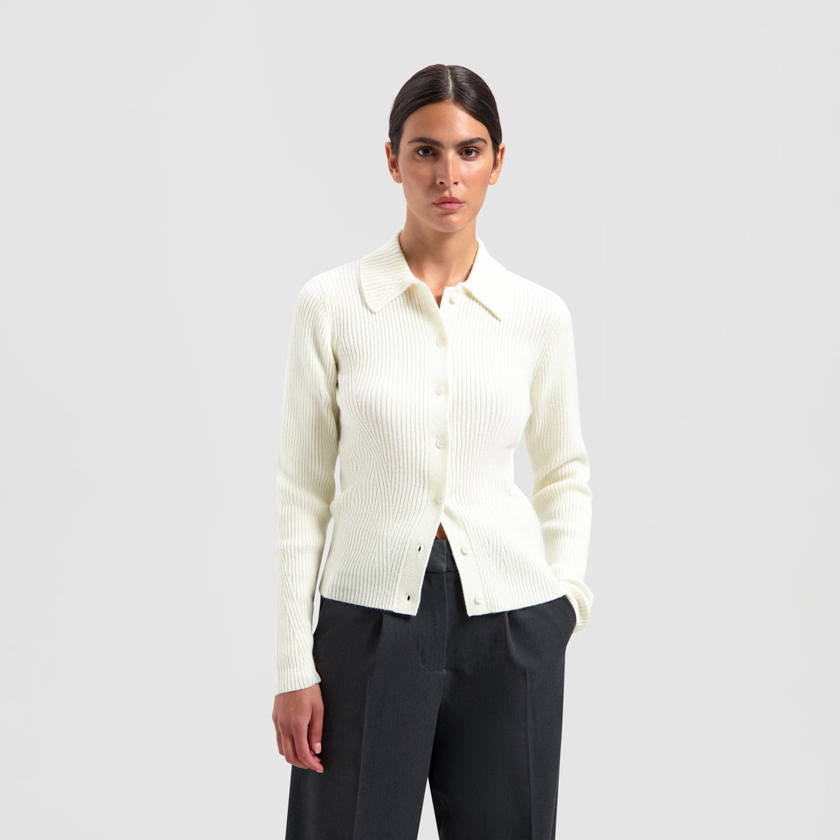 MERINO RIBBED KNIT CARDIGAN | OFF WHITE