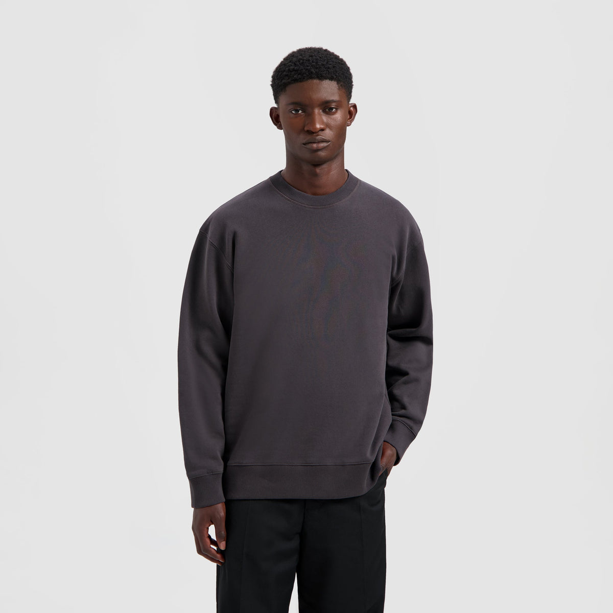 VARSITY CREWNECK | CHARCOAL