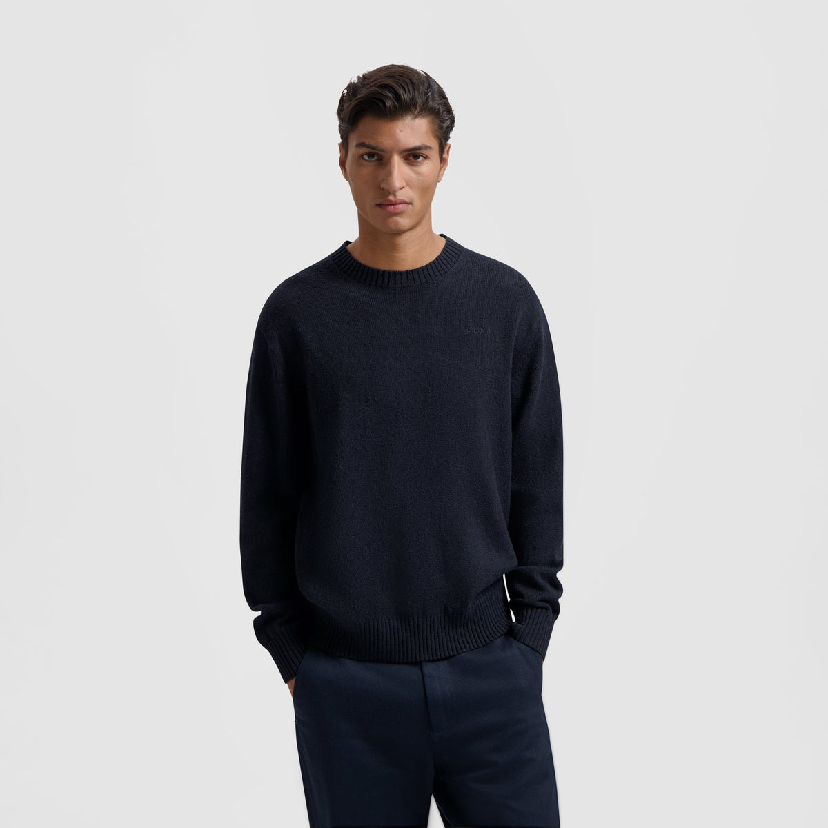 ESSENTIAL KNIT | NAVY