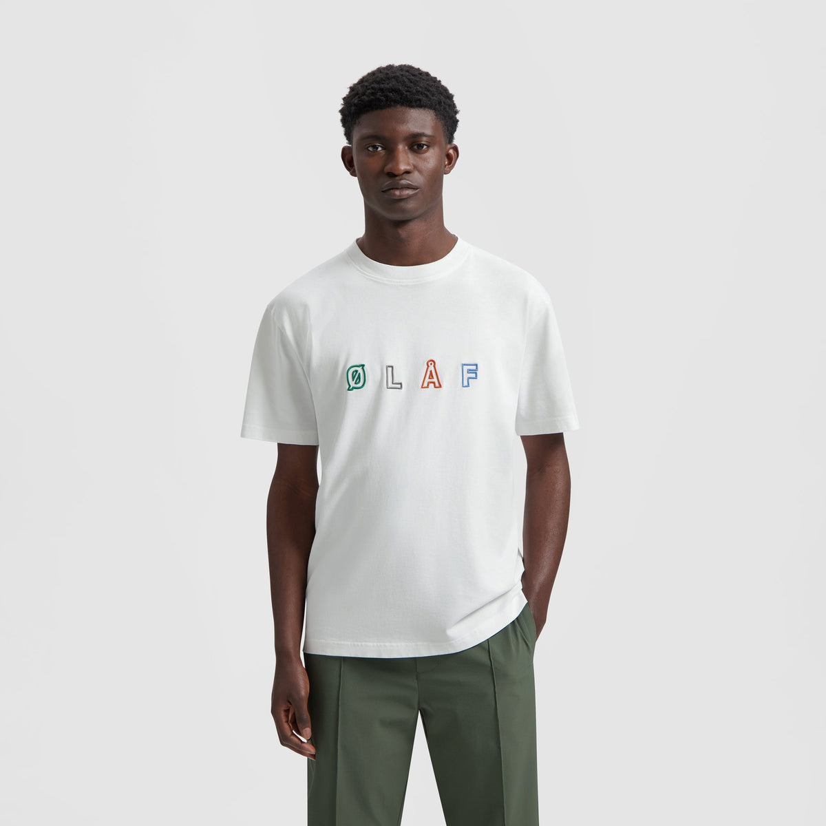 SANS EMBRO LOGO TEE | OPTICAL WHITE