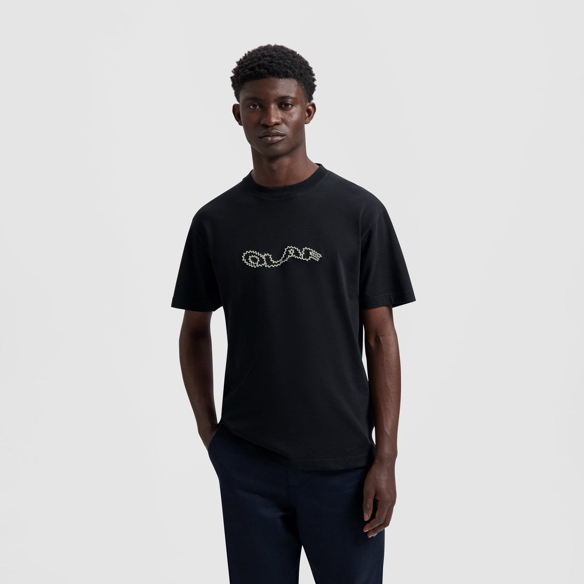 ZIGZAG WAVY DRIFT TEE | BLACK