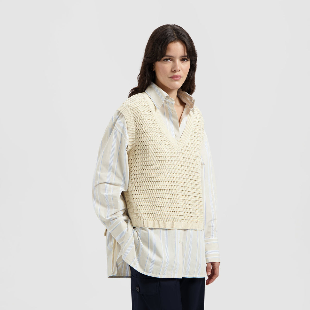 OPEN KNIT VEST | OFF WHITE