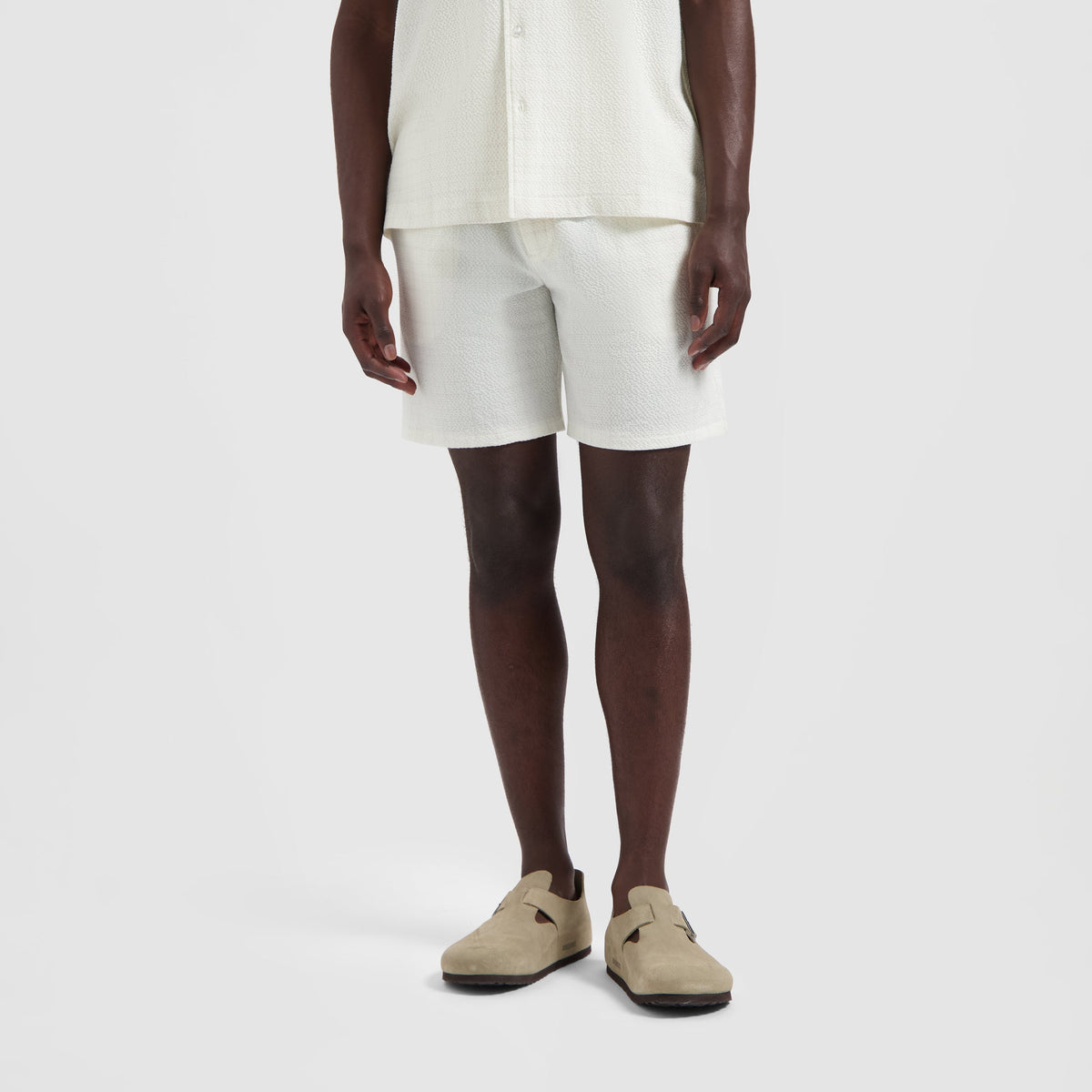 FINE CHECK SHORTS | OFF WHITE