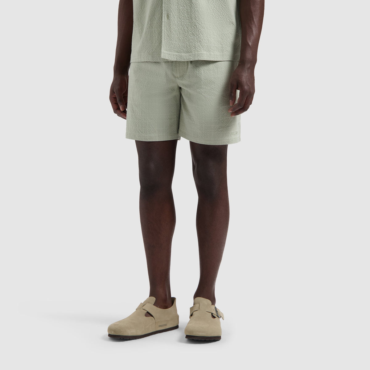FINE CHECK SHORTS | LIGHT SAGE