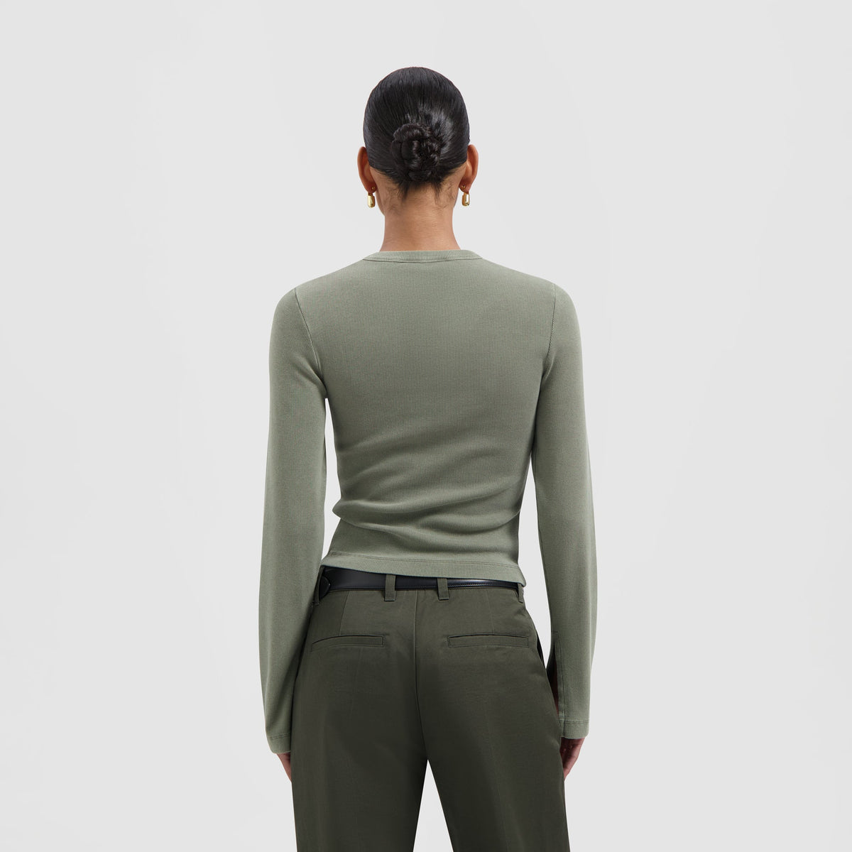 ESSENTIAL WASHED LS TEE | SMOKEY OLIVE