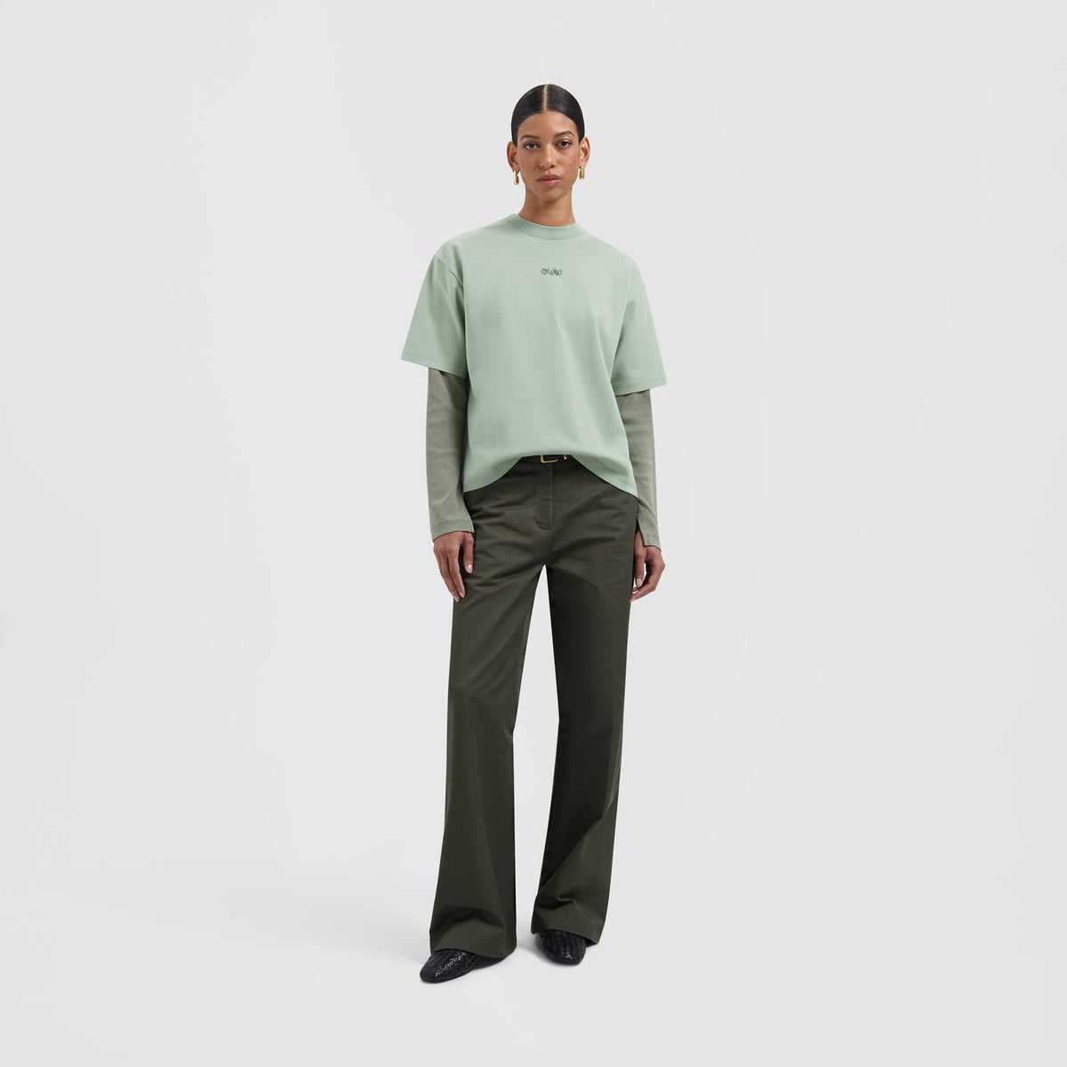 RETRO LOGO BOXY TEE | GREEN MILIEU