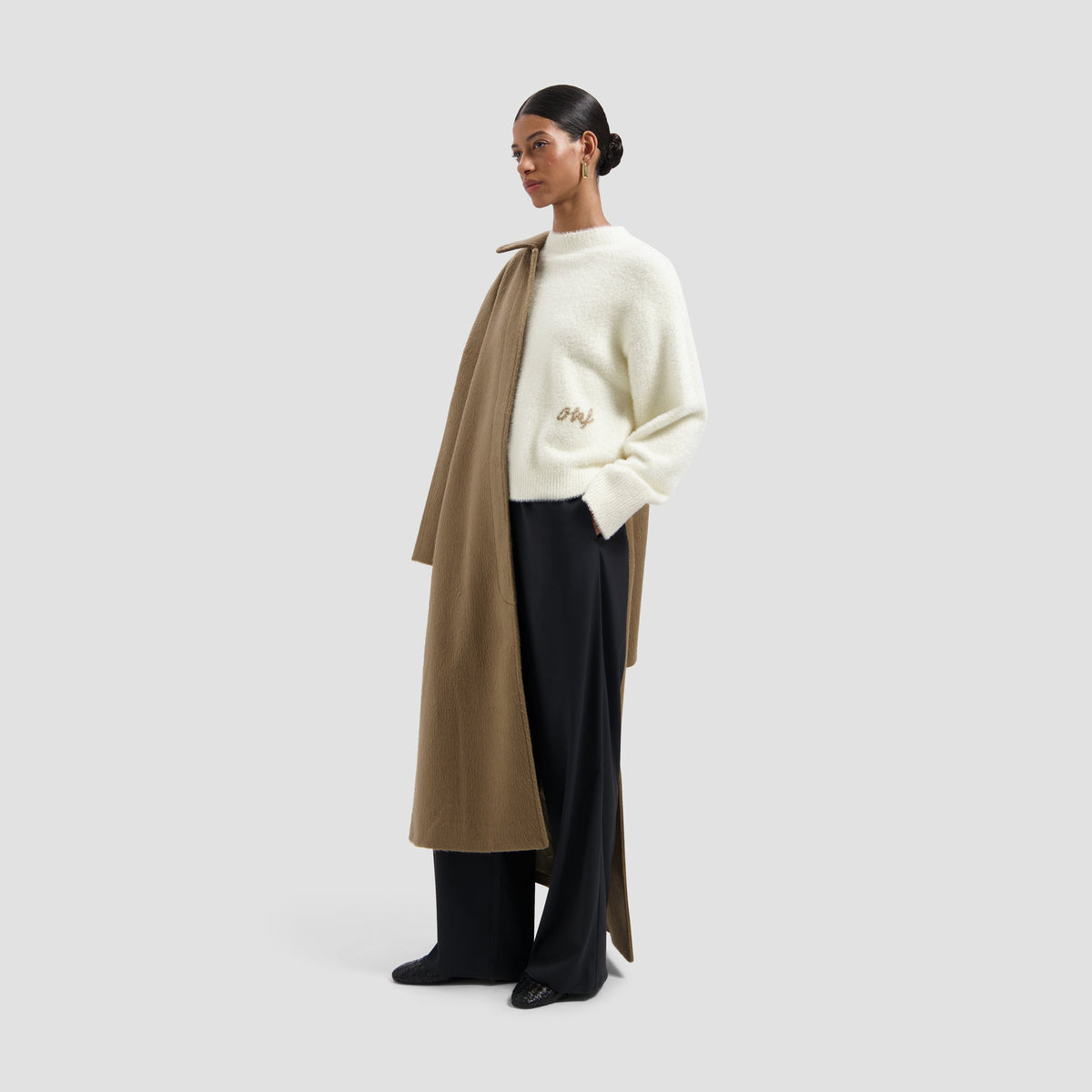 FLUFFY SCRIPT LOGO KNIT | OFF WHITE