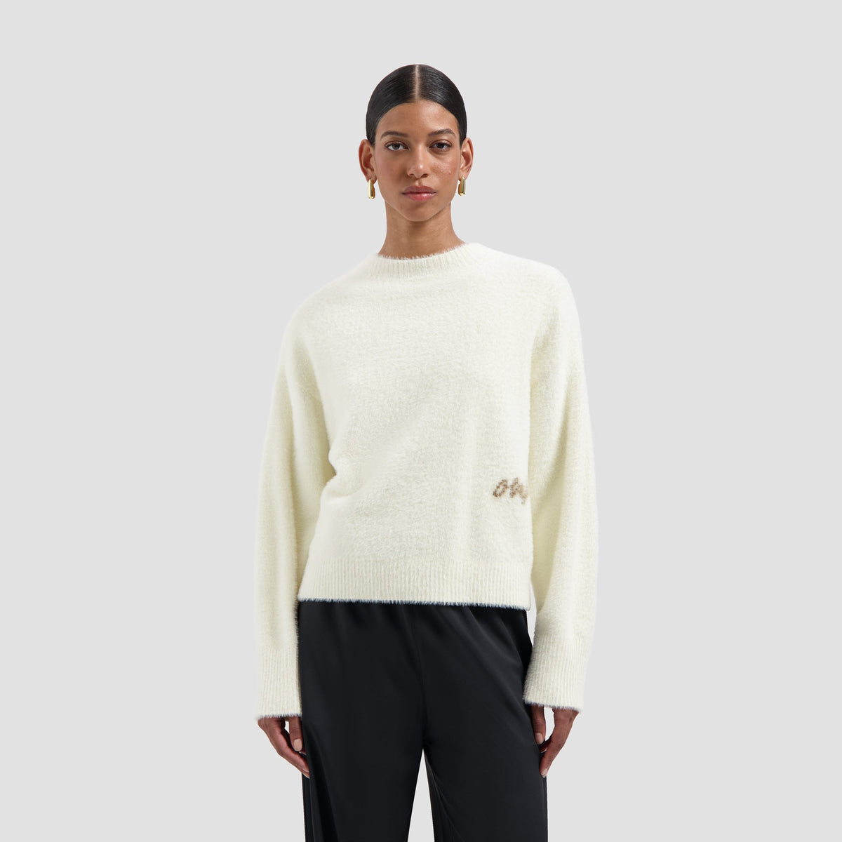 FLUFFY SCRIPT LOGO KNIT | OFF WHITE