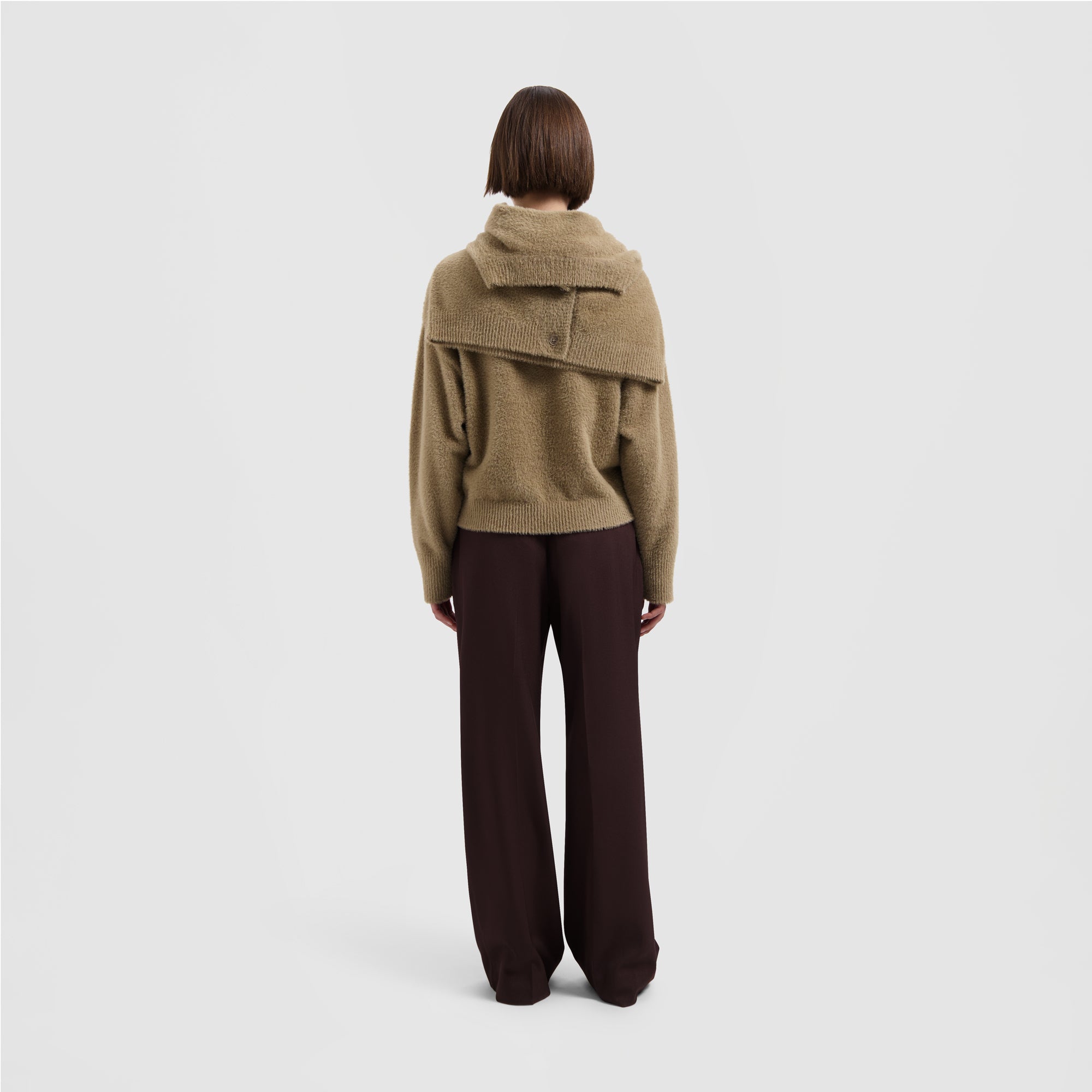 Fluffy Script Logo Knit