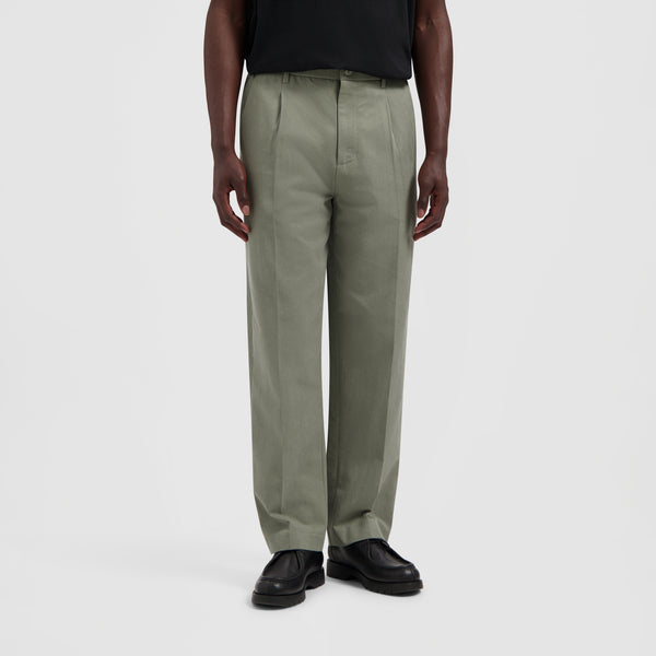 Regular Pleated Chino’s
