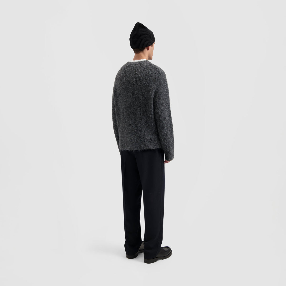 HAIRY KNITTED CREWNECK | CHARCOAL