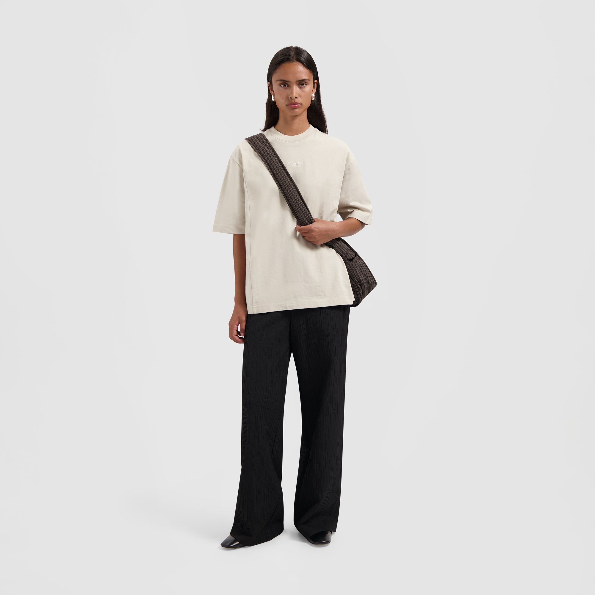 Pin Oversized Tee - Cement