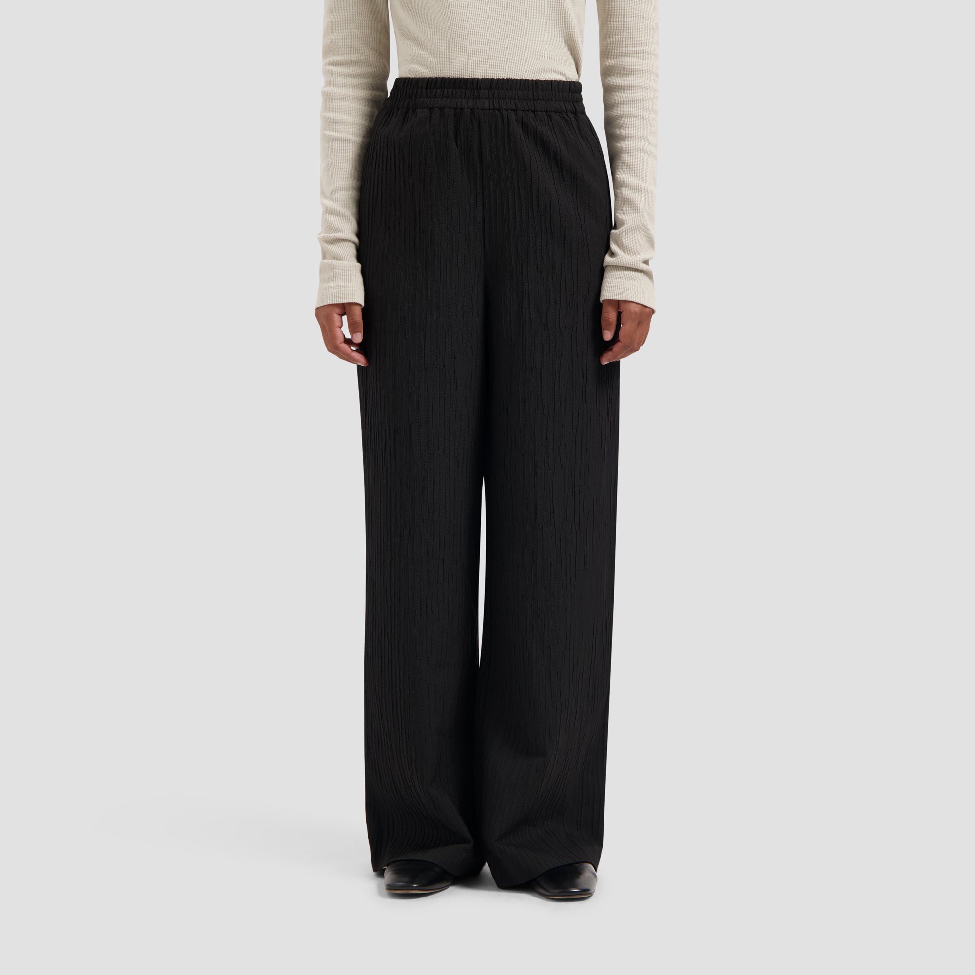 Textured Drapey Pant - Black
