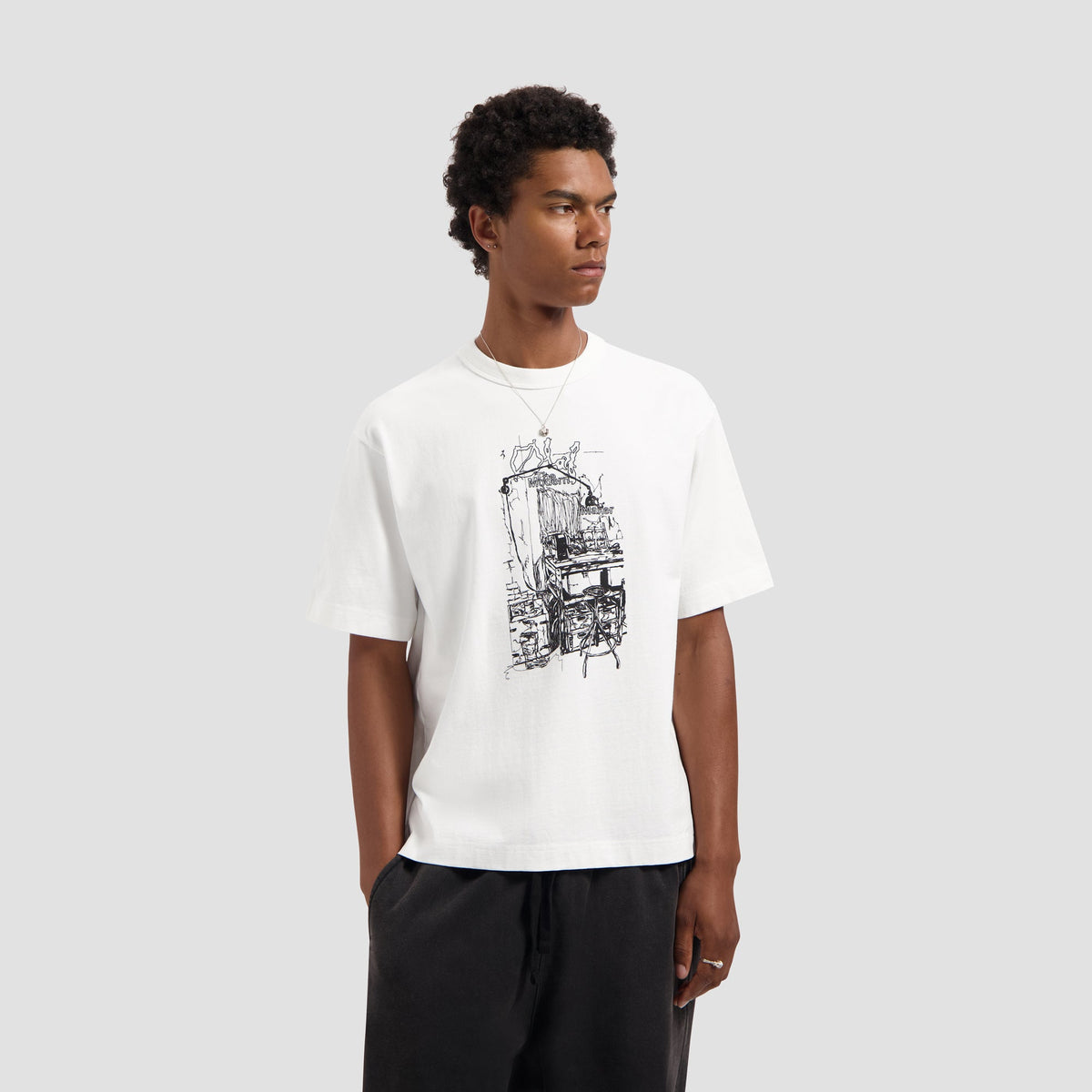 SKETCHED ATELIER TEE | OPTICAL WHITE