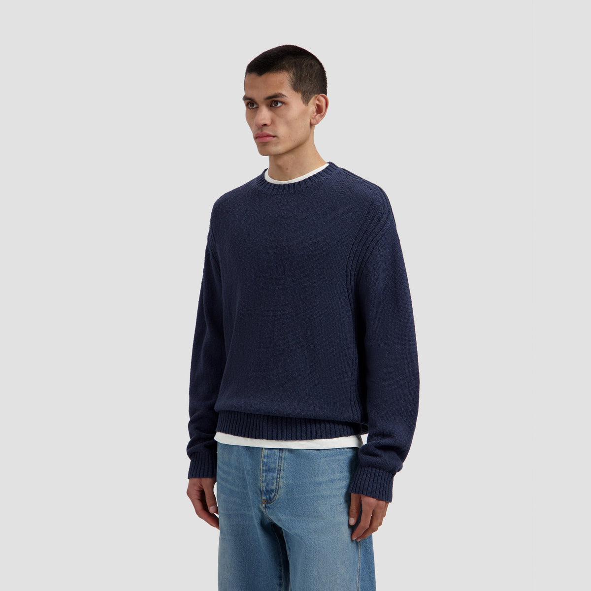ESSENTIAL KNITTED CREWNECK | NAVY