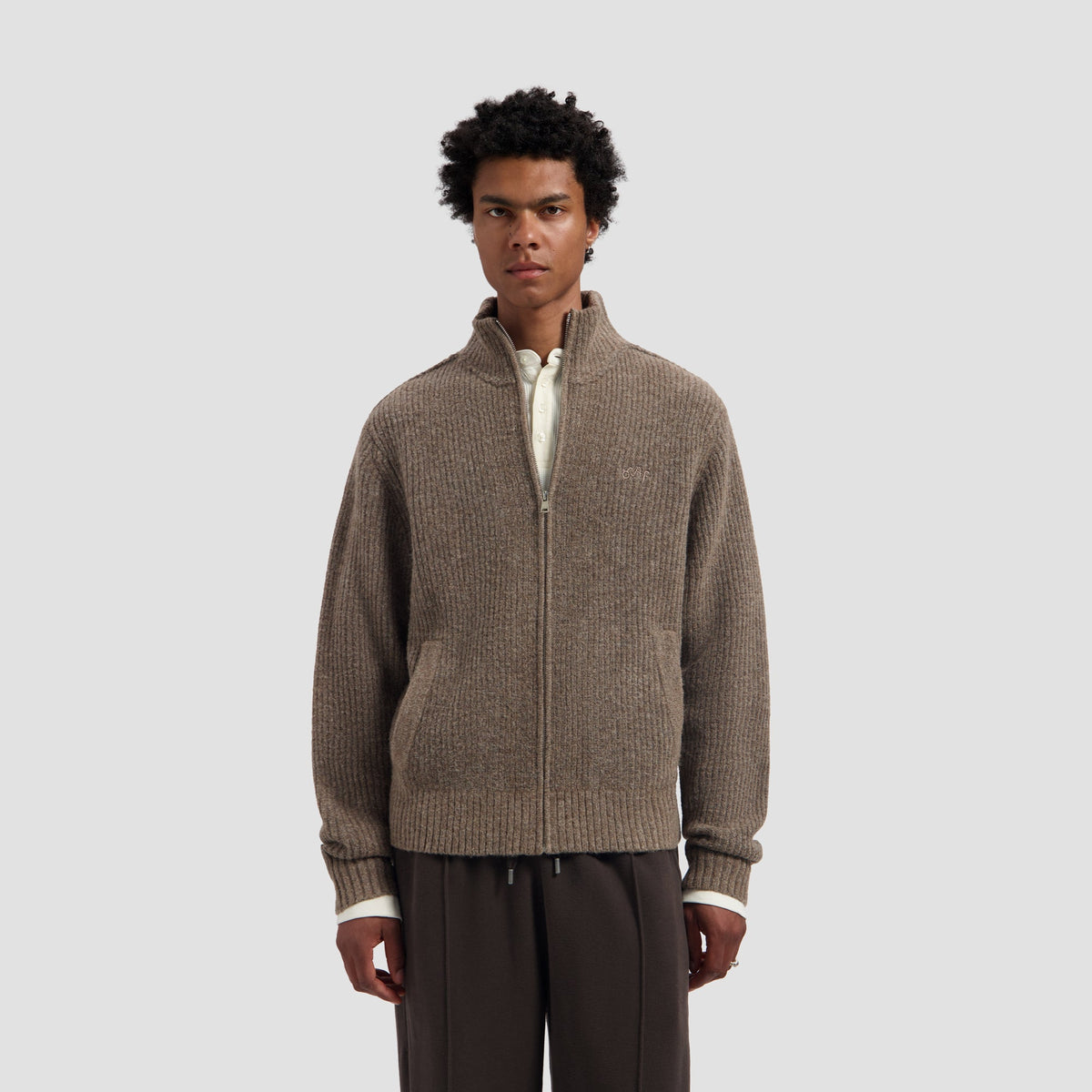 SIGNATURE ZIP KNITTED MOCKNECK | CHOCOLATE CHIP
