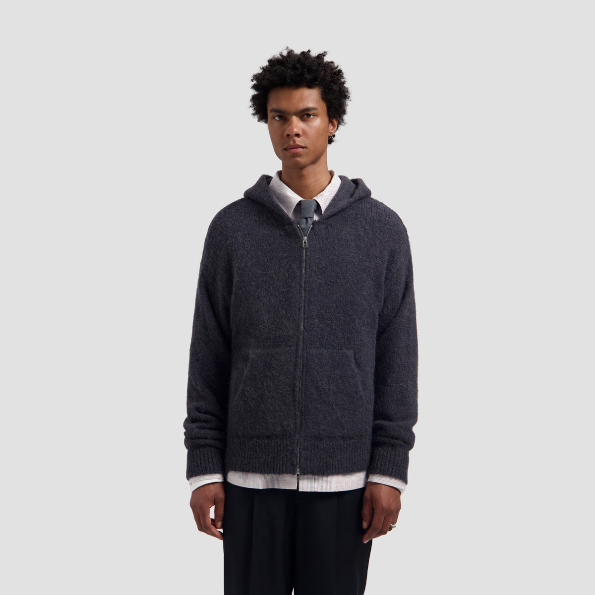 ZIP KNITTED HOODIE | CHARCOAL