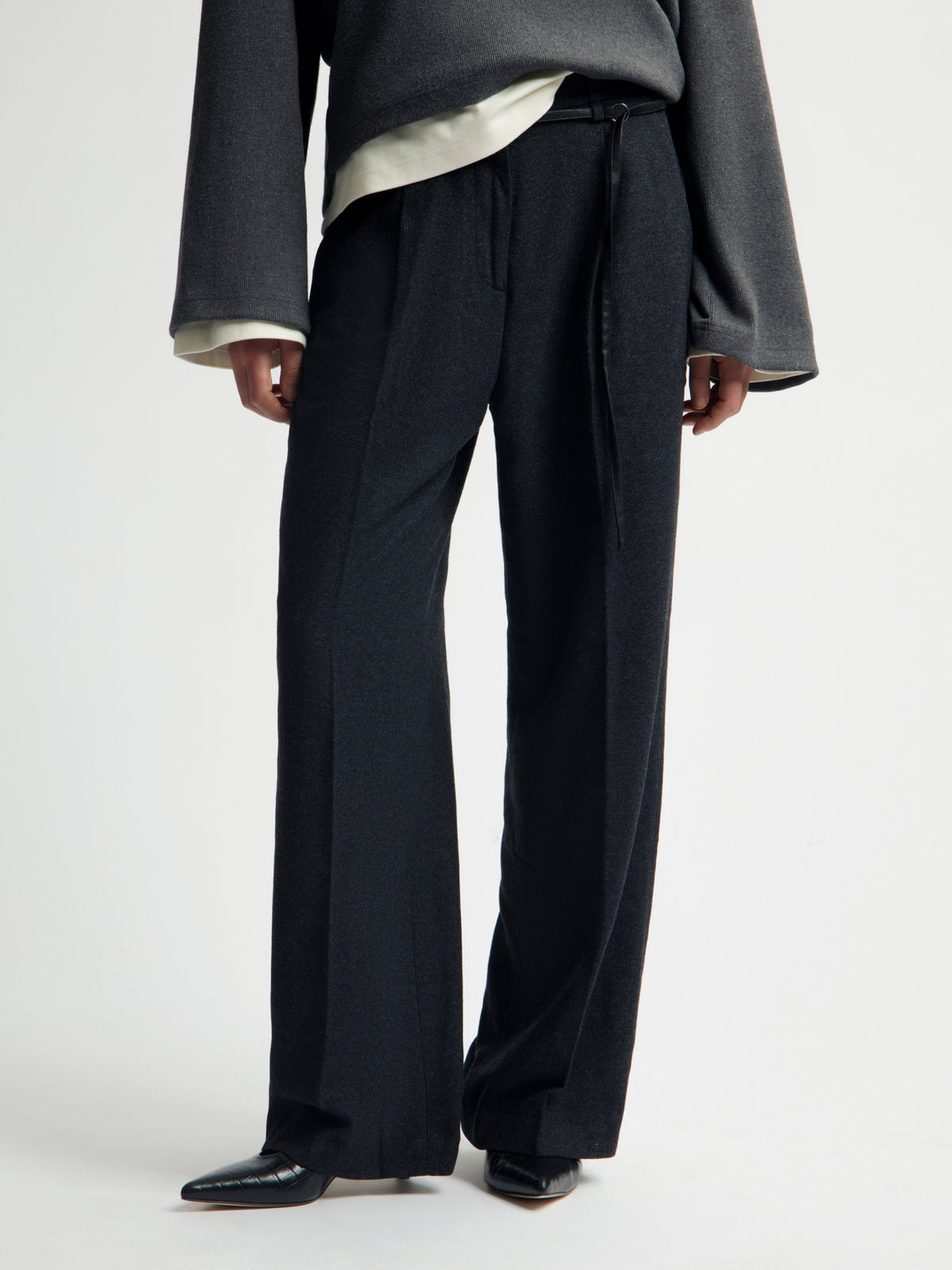 WOOL TAILORED TROUSERS | CHARCOAL