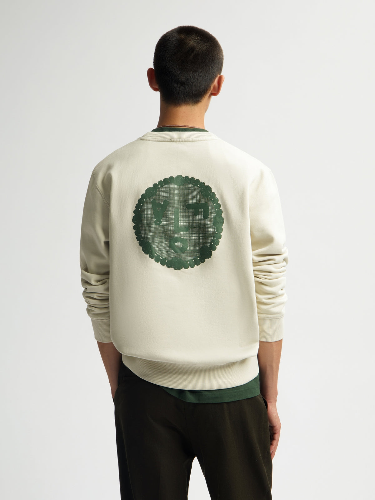 DOILY FACE CREWNECK | ANCIENT SCROLL