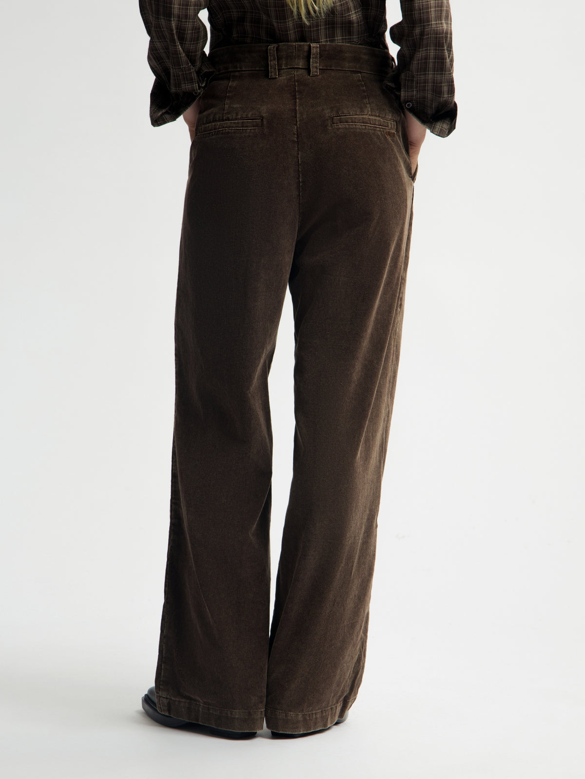 WASHED CORDUROY TAILORED TROUSERS | BRACKEN