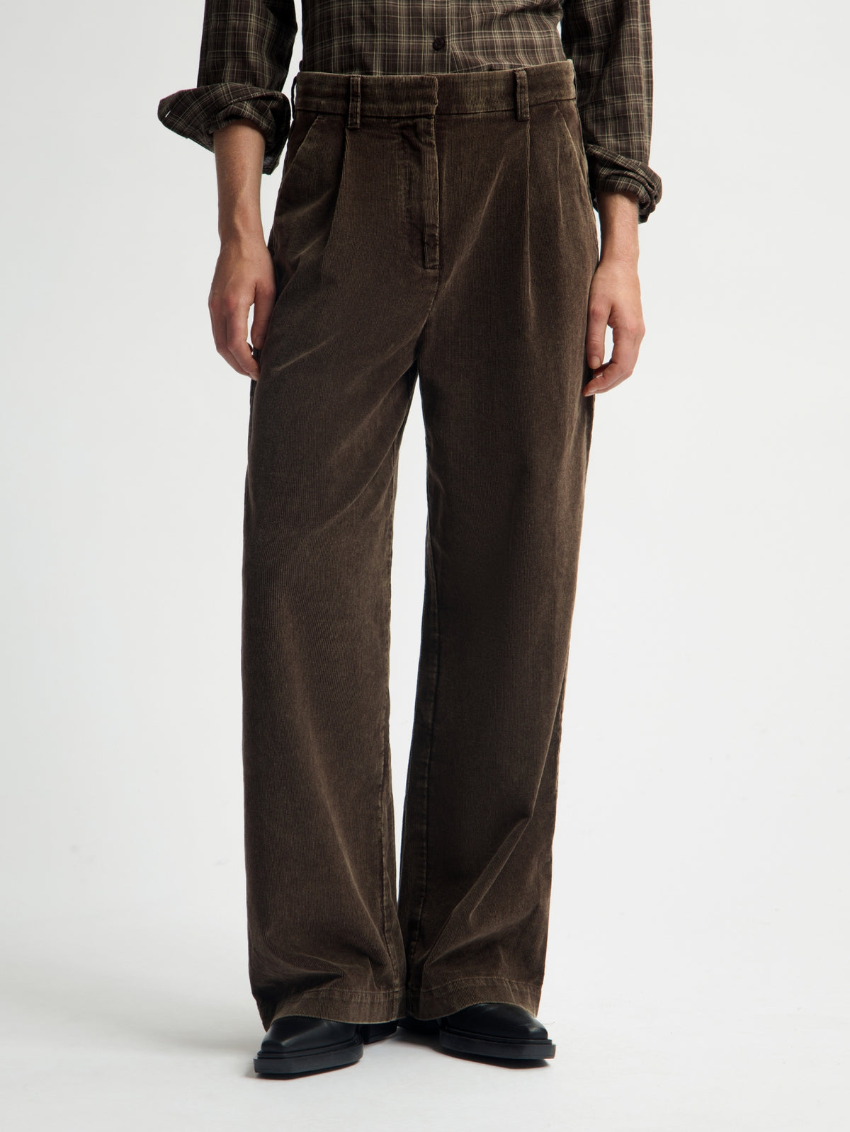WASHED CORDUROY TAILORED TROUSERS | BRACKEN