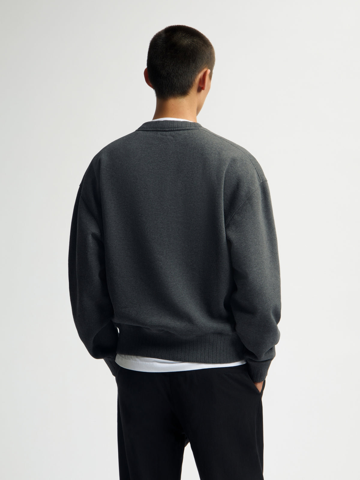 SIGNATURE BOXY CREWNECK | CHARCOAL